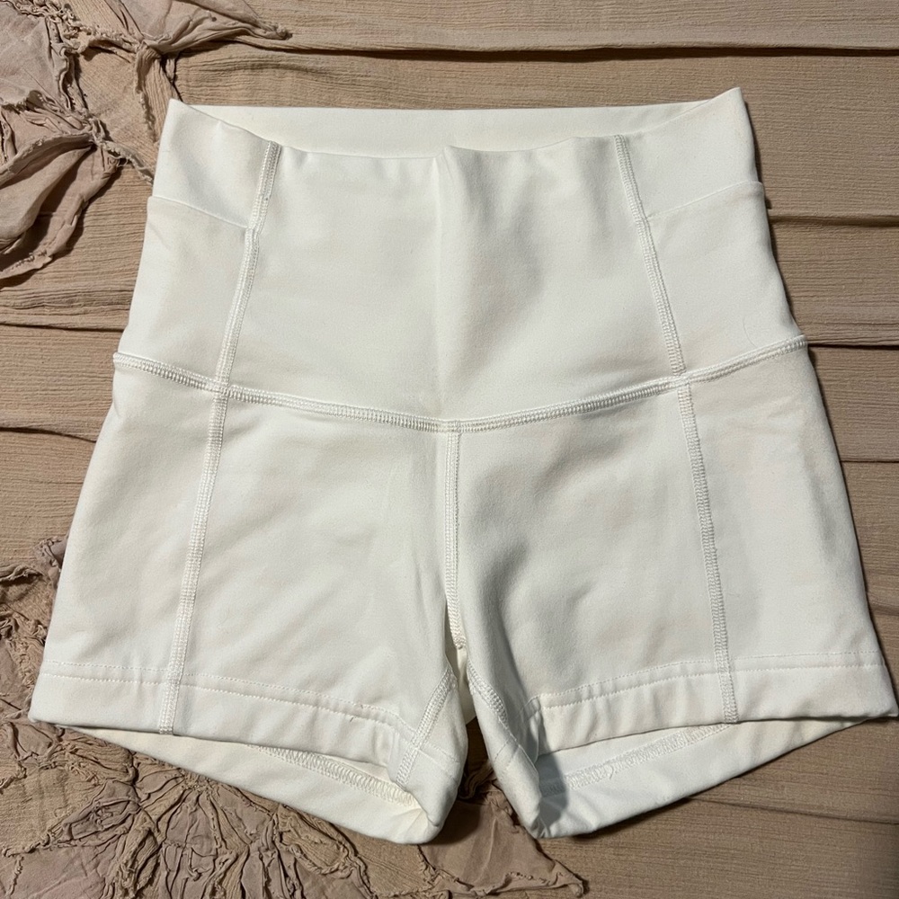 Lululemon Wunder Under Boogie Shorts